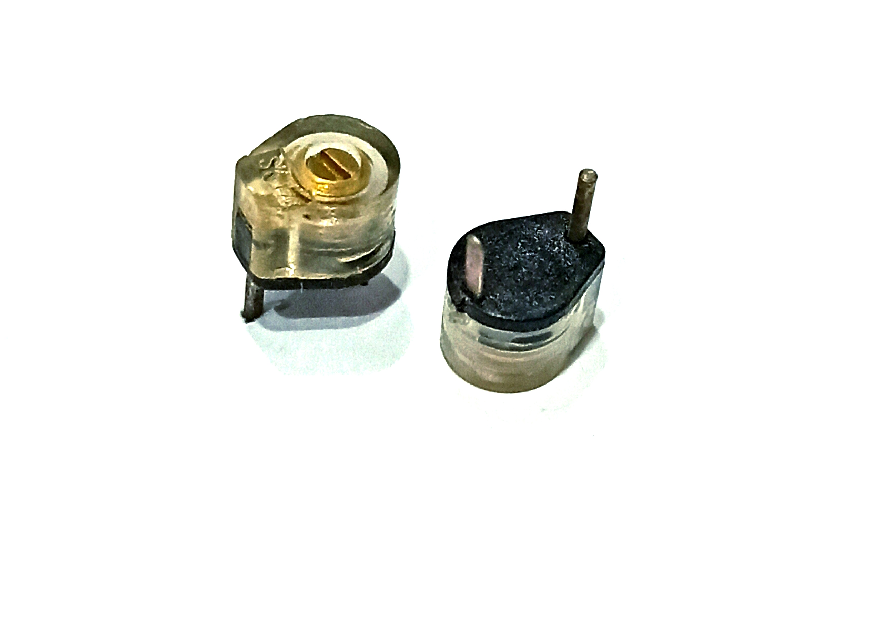 خازن متغیر 12-0 پیکو فاراد مشکی ساخت هندوستان