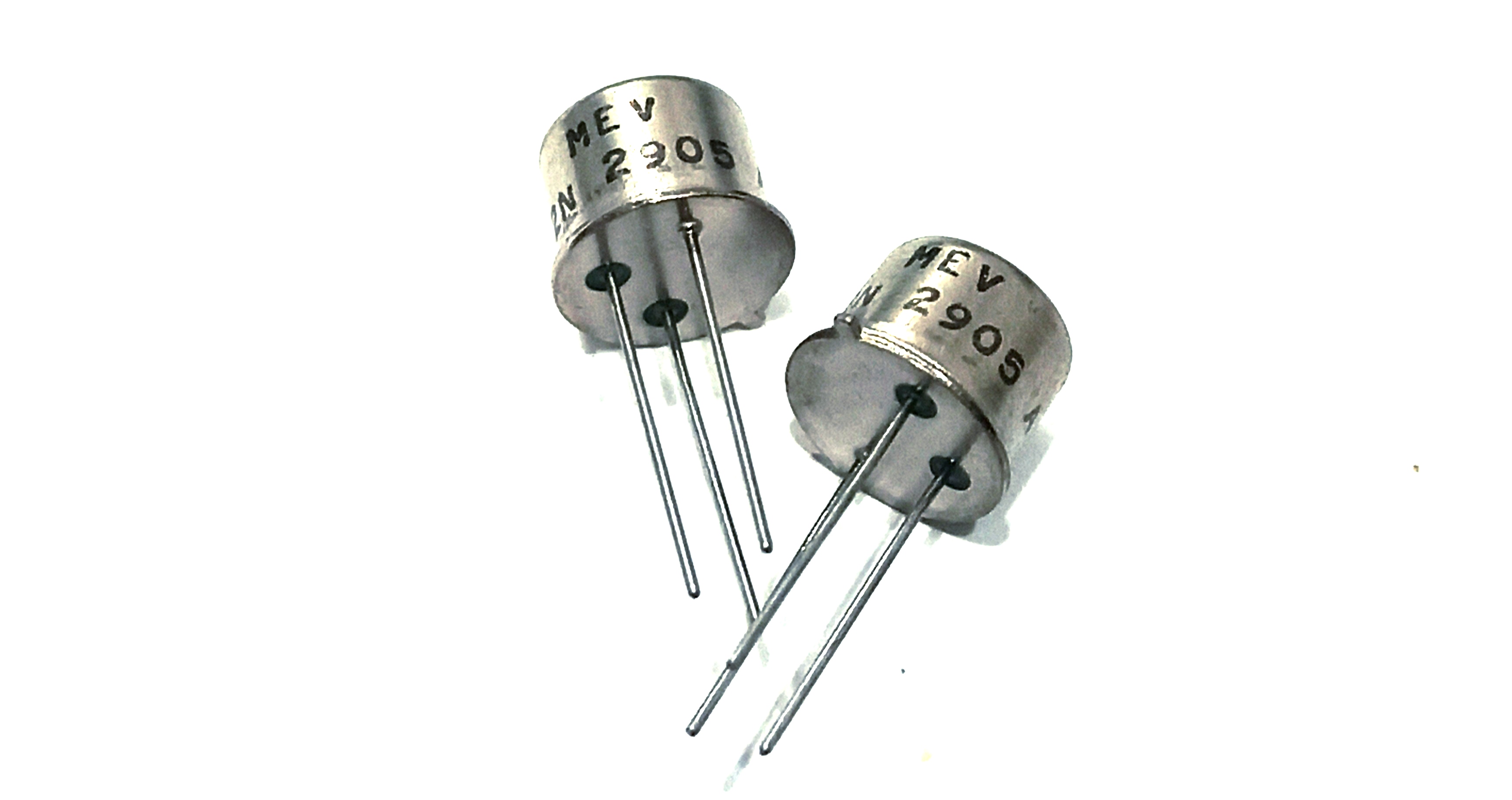 ترانزیستور فلزی 2n2905 نظامی برند MEV