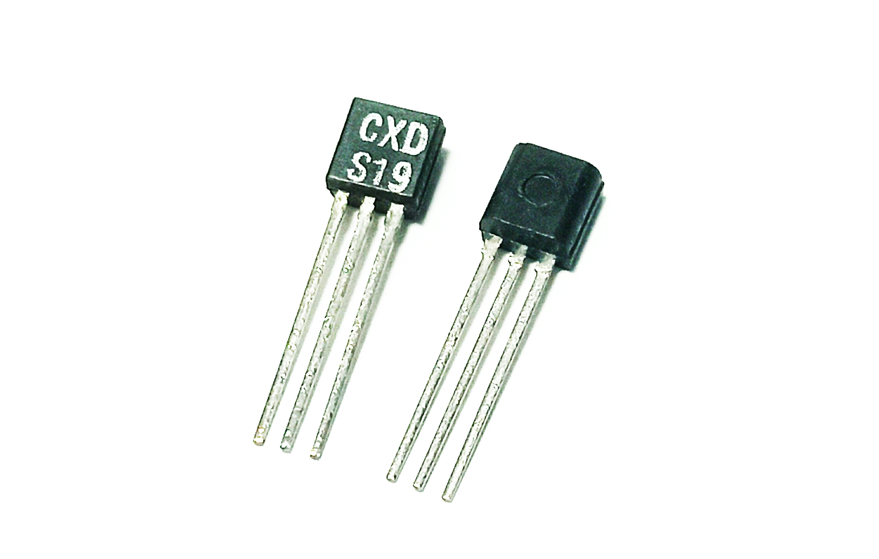 ترانزیستور نایاب CXD S19