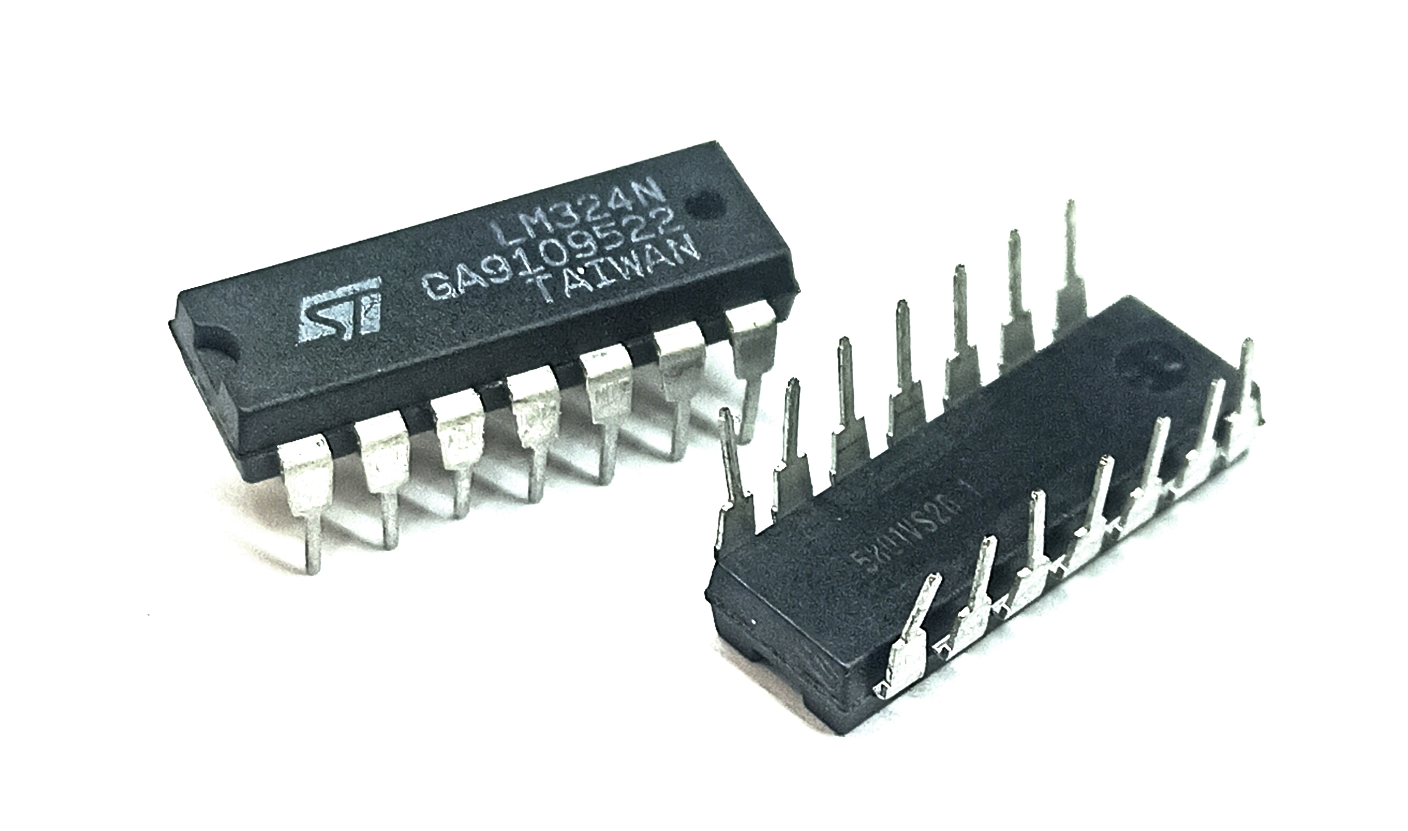 آیسی LM324 اورجینال برند ST تایوان
