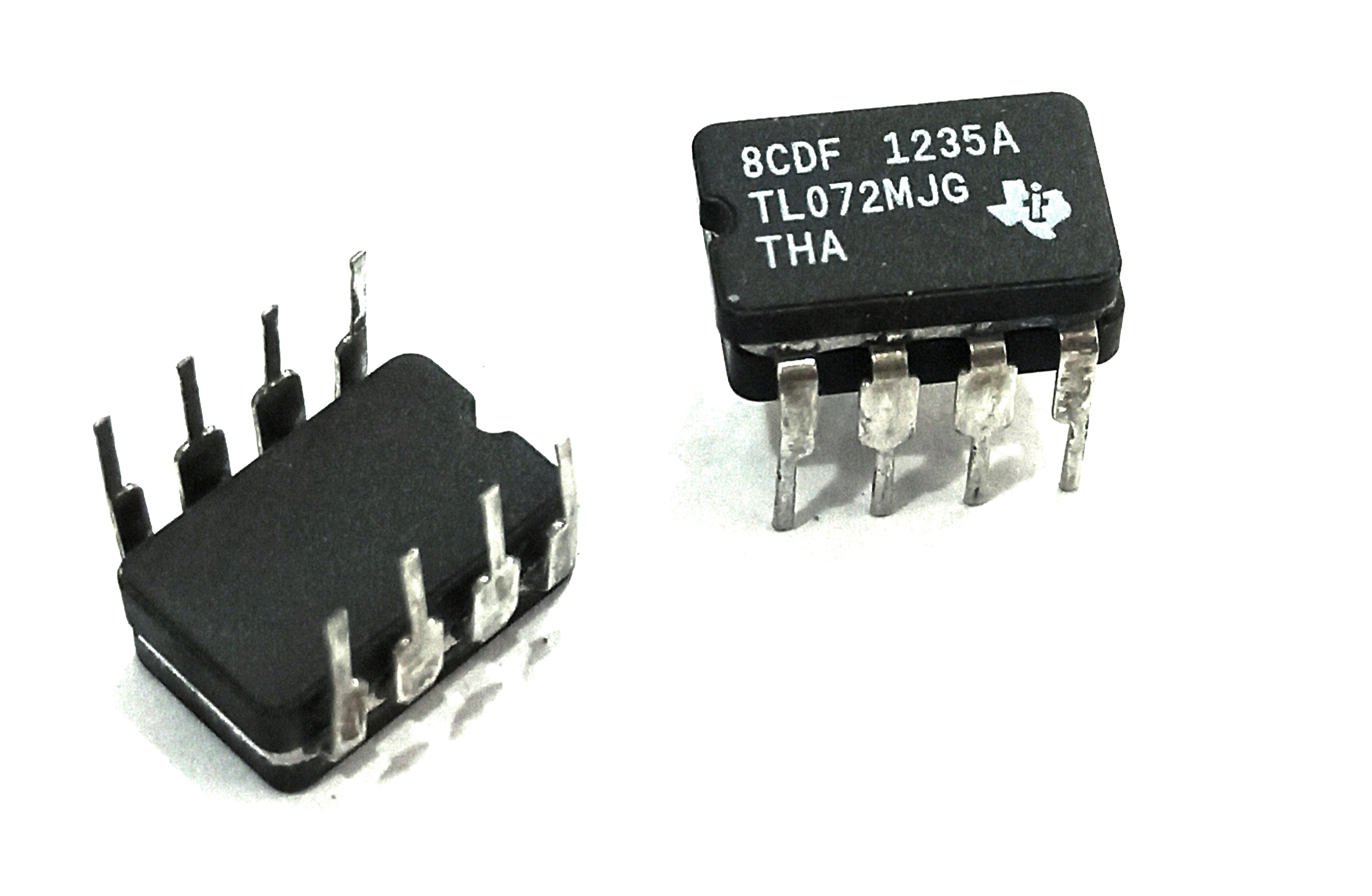 آیسی TL072  سرامیکی آمریکایی