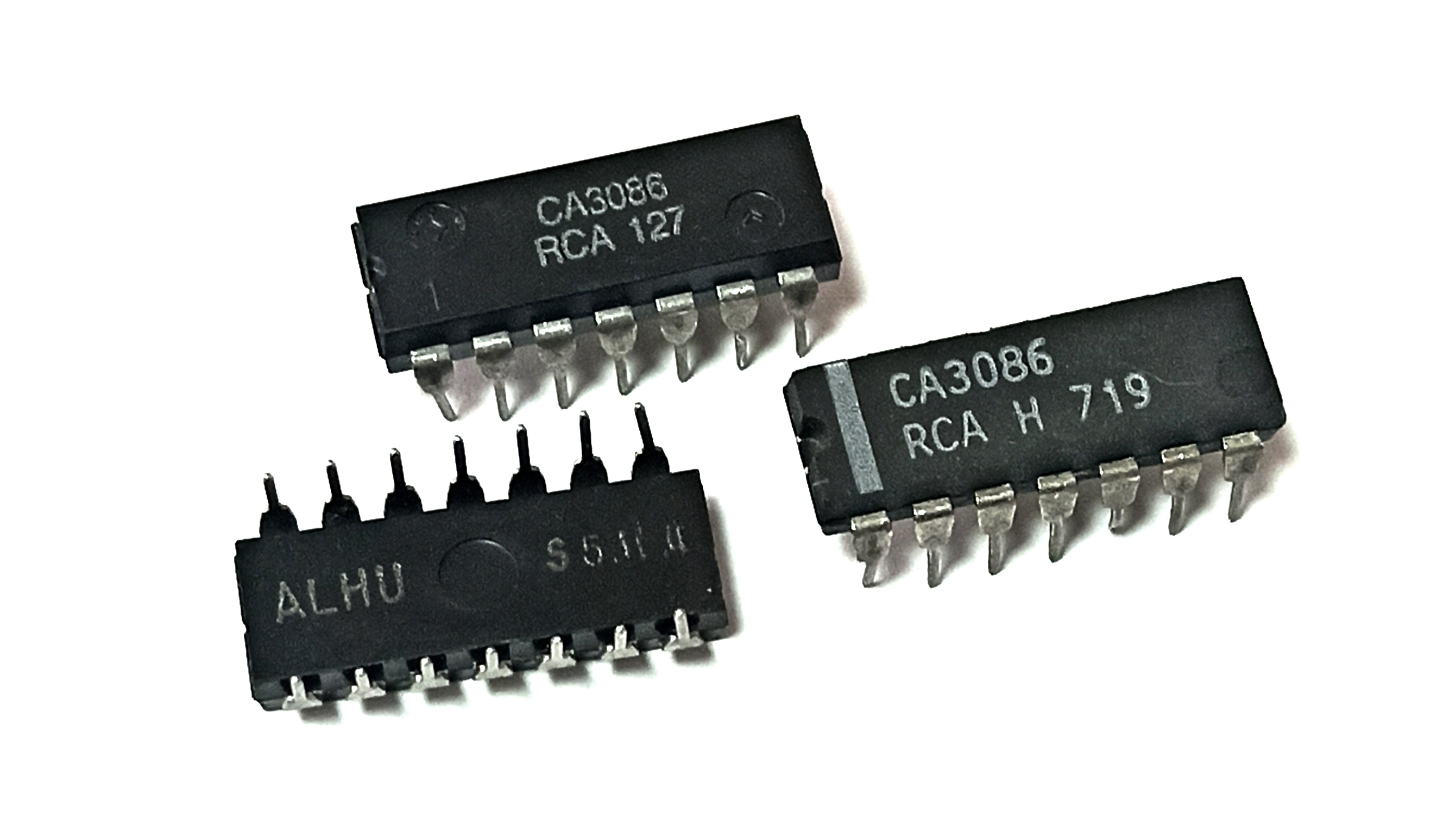آیسی CA3086 برند RCA آمریکا